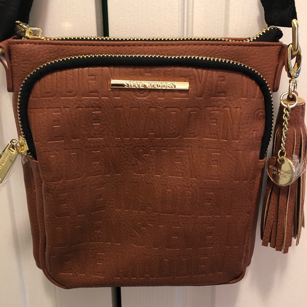 Brand new Steve Madden bag with accessories